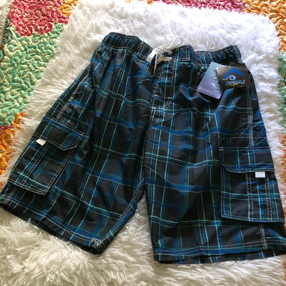 Mens Board/Swim shorts   Large   NWT
